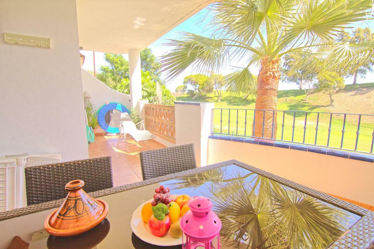 Isla Soleada Apt Sitio de Calahonda エクステリア 写真