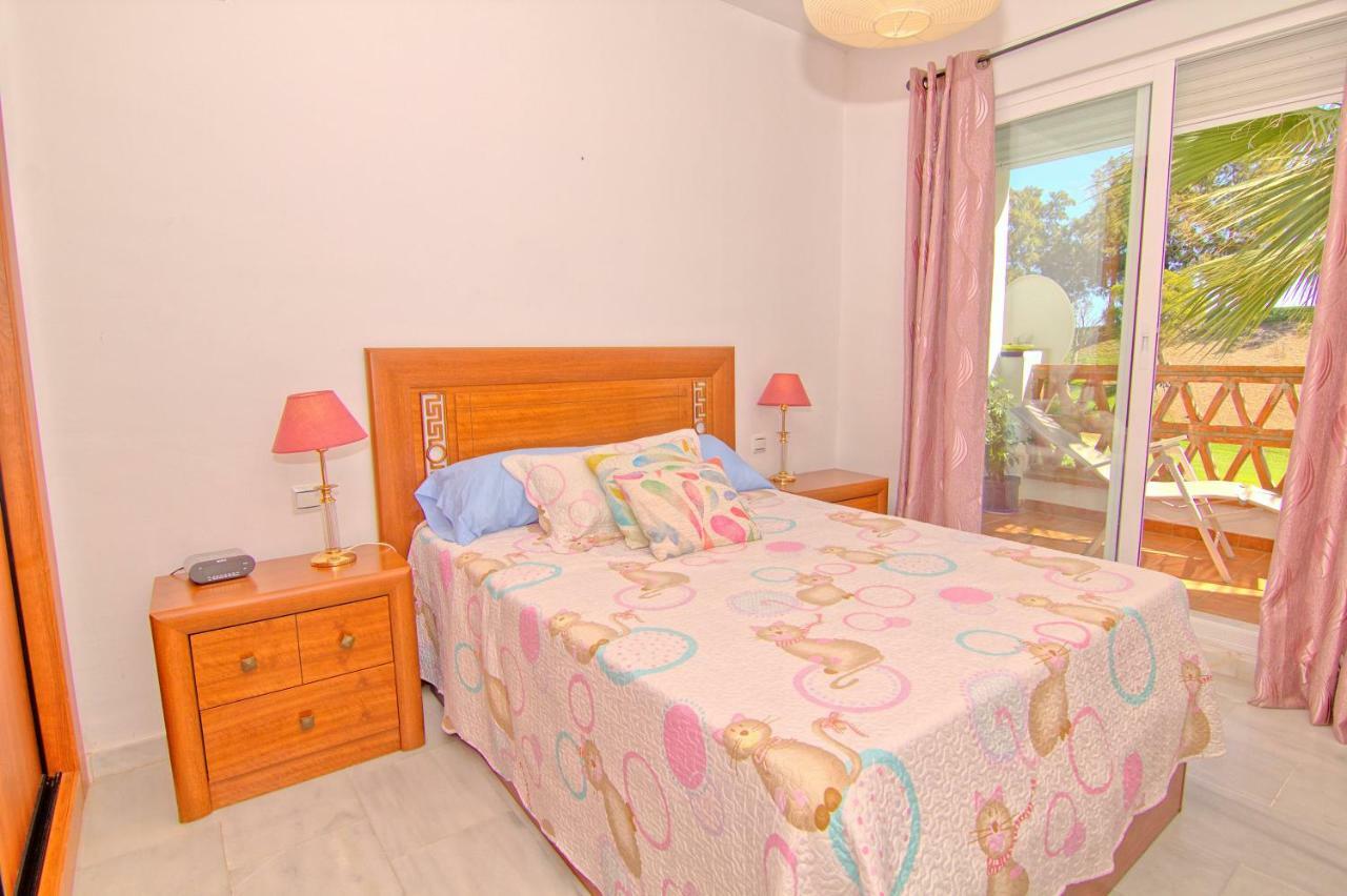 Isla Soleada Apt Sitio de Calahonda エクステリア 写真