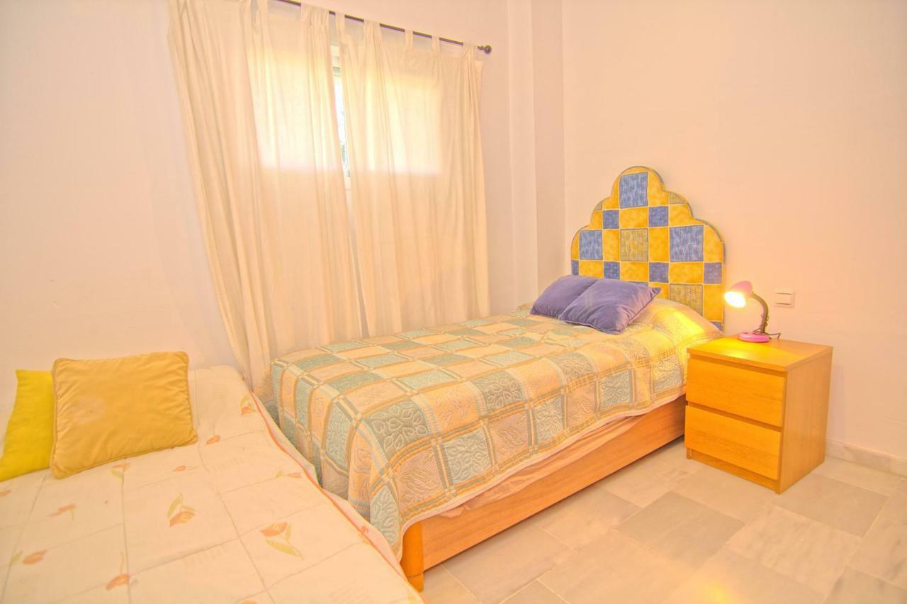 Isla Soleada Apt Sitio de Calahonda エクステリア 写真